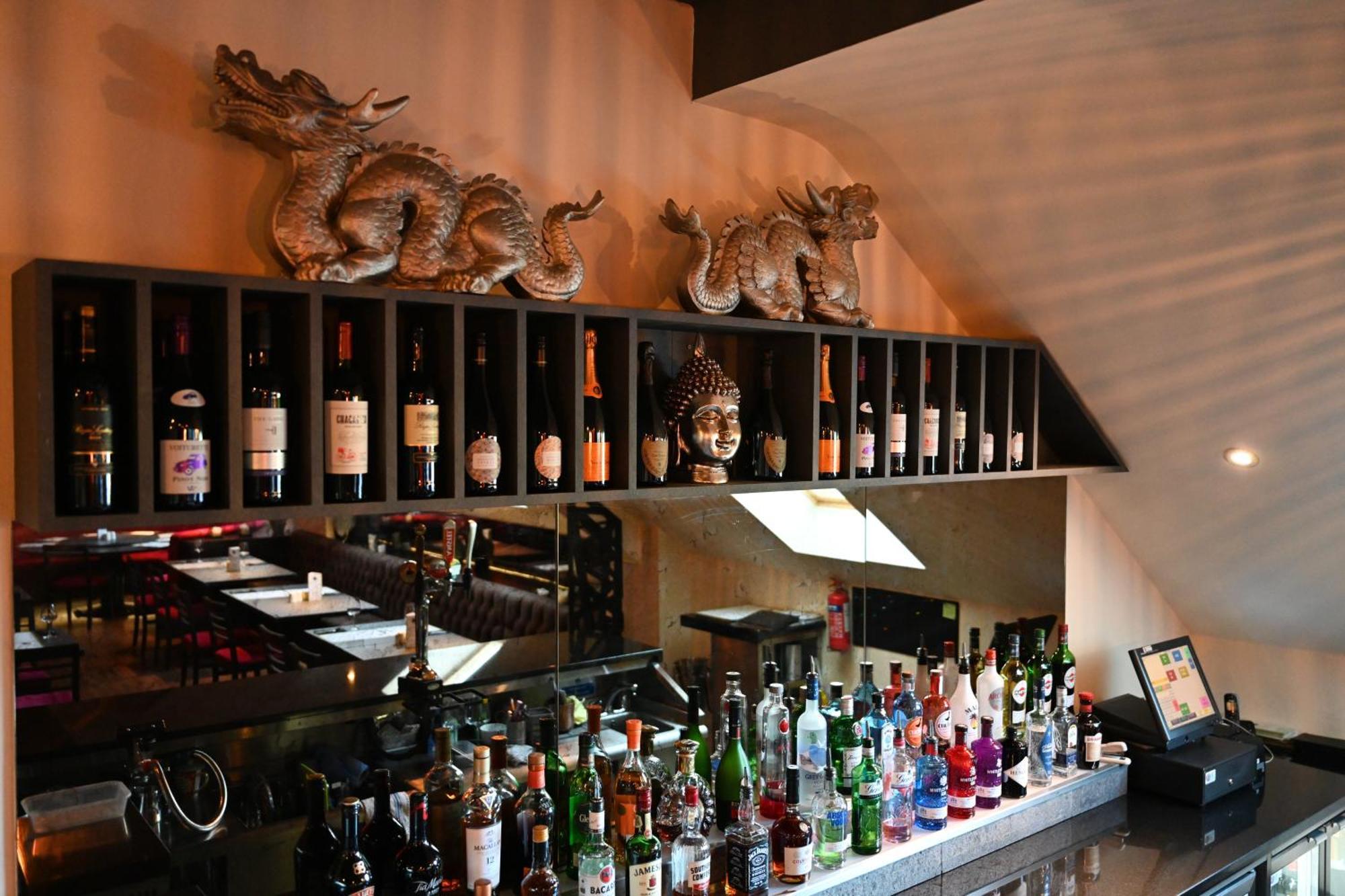 Rooms At The Dressers Arms Чорли Екстериор снимка